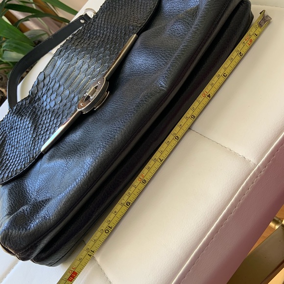 Limited addition, embossed, python snake skin, leather coach purse - Picture 13 of 16
